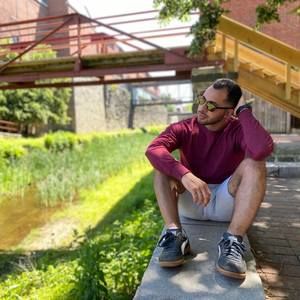 Meet your Posher, Jorge